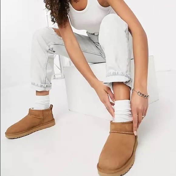 UGG Shoes - UGG Classic Ultra Mini Size 10 - NEVER WORN